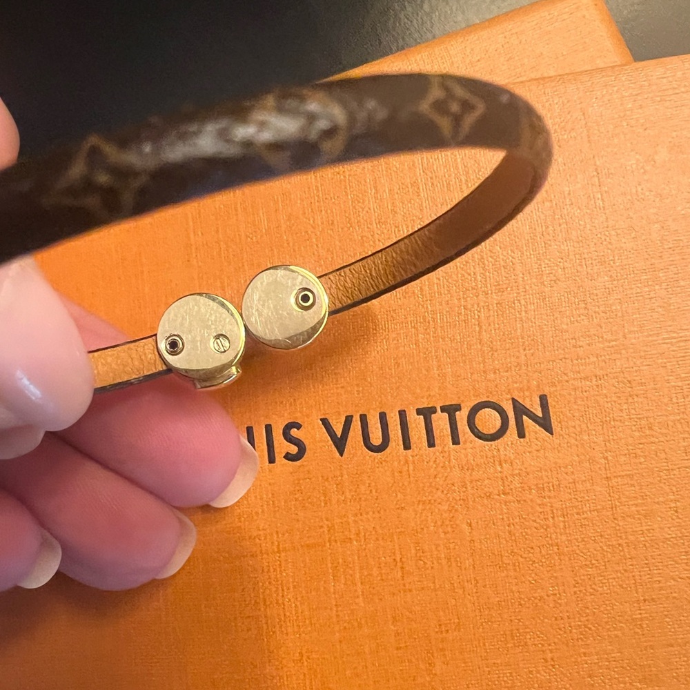 LOUIS VUITTON Historic mini monogram bracelet sz 17 - Picture 7 of 7